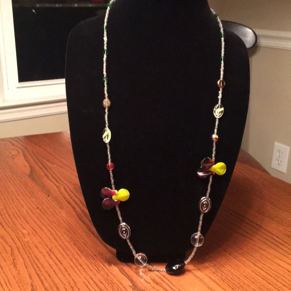 Artsy beaded necklace